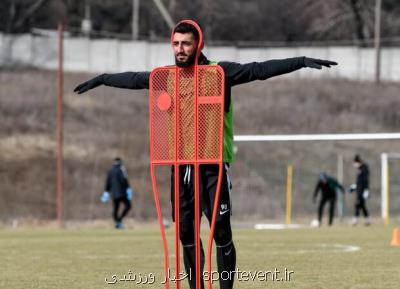 صیادمنش در زوریا ماندنی شد