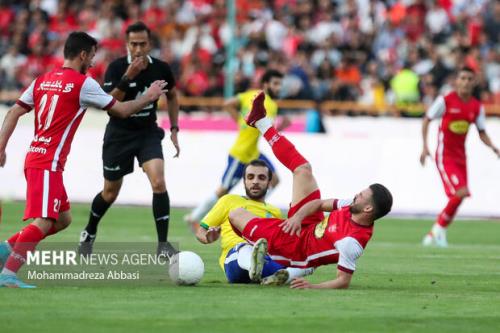 دو روی سیاه و سفید پرسپولیس