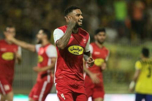 مهاجم سابق پرسپولیس از لیگ برتر انگلیس سر درآورد!