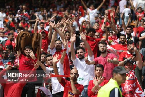 مخالفت اولیه با حضور تماشاگران در بازی پرسپولیس - پیکان