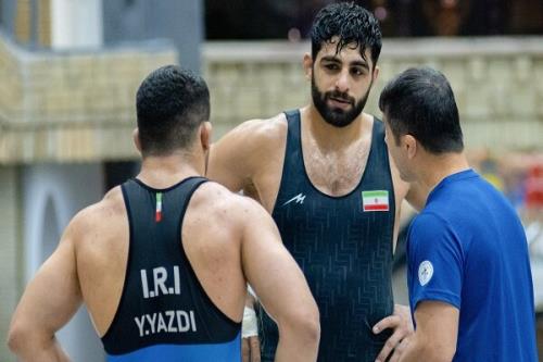 تیم ملی کشتی فرنگی راهی مسابقات قهرمانی آسیا شد