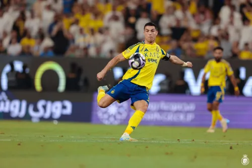 عکس دیدار رونالدو با یک دوست قدیمی تماشاگر ویژه شب درخشان کریستیانو