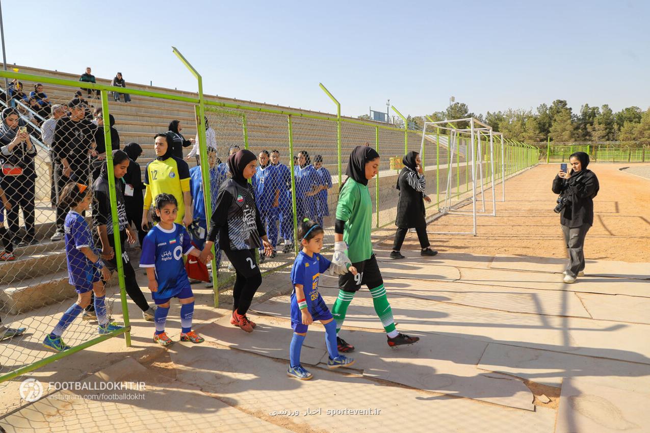 تصاویری جالب از لیگ فوتبال زنان