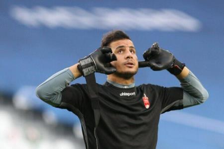 شرق آسیا دنبال ركورد حامد لك در پرسپولیس