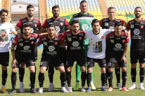 پرسپولیس در اندیشه ۳۷ و ۷۷